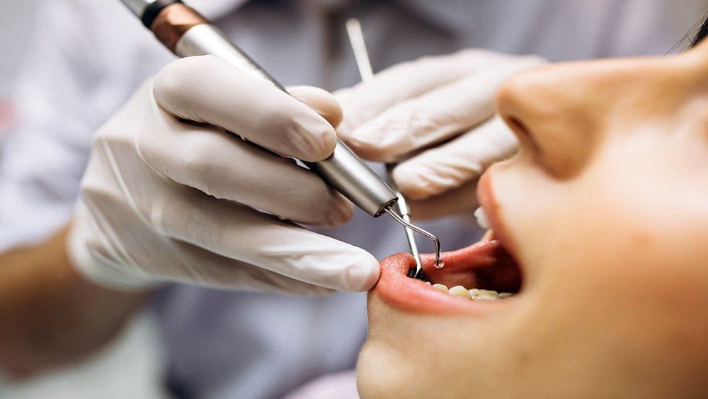 Jordan Dental Association Cracks Down On 300 Illegal Clinics   2202314225421687491085 