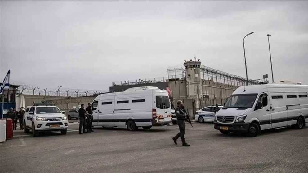 Hamas: Israeli Abuse of Prisoners at Ofer Jail “A New War Crime”