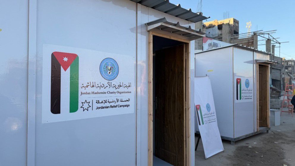 Jordan Hashemite Charity Organization Begins Manufacturing and Distributing Mobile Homes Inside Gaza