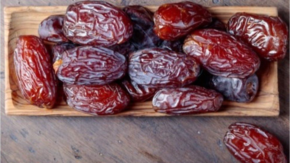 Fresh or Dried Dates: Which Is Healthier?