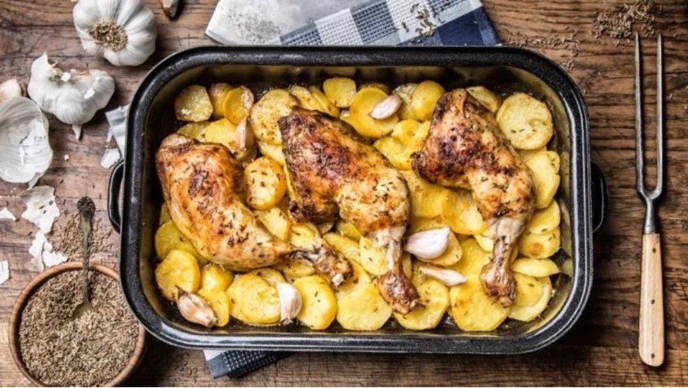 Traditional Oven-Roasted Chicken Tray