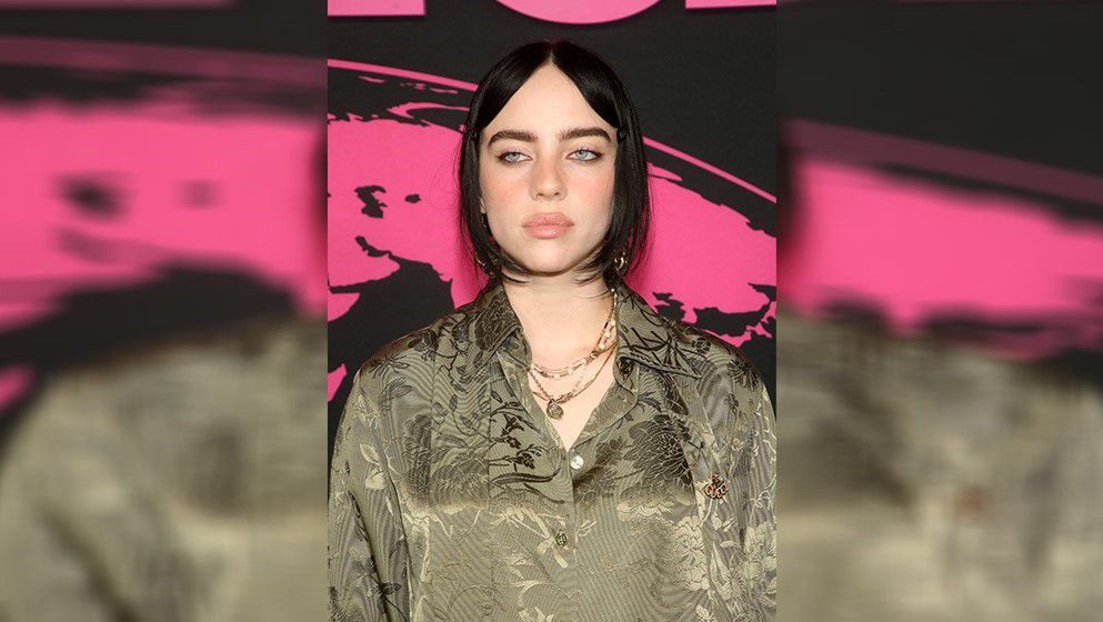 Billie Eilish Says Social Media 'Makes You Gullible