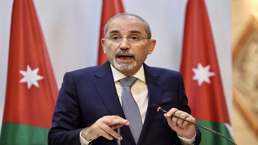 Al-Safadi Affirms Jordan’s Support for Measures Taken by Gulf and Islamic Nations to Protect Their Security