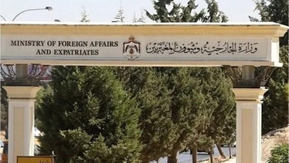 Foreign Ministry Following Up on Two Jordanians Injured by Shrapnel in Iranian Attacks on Abu Dhabi