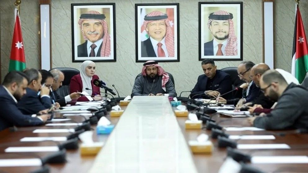 Parliamentary Education Committee Continues Discussing "Education and Human Resources Development" Bill