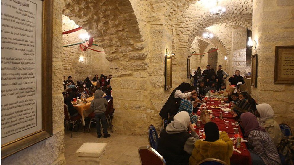 Salt church hosts iftar banquet for orphans...