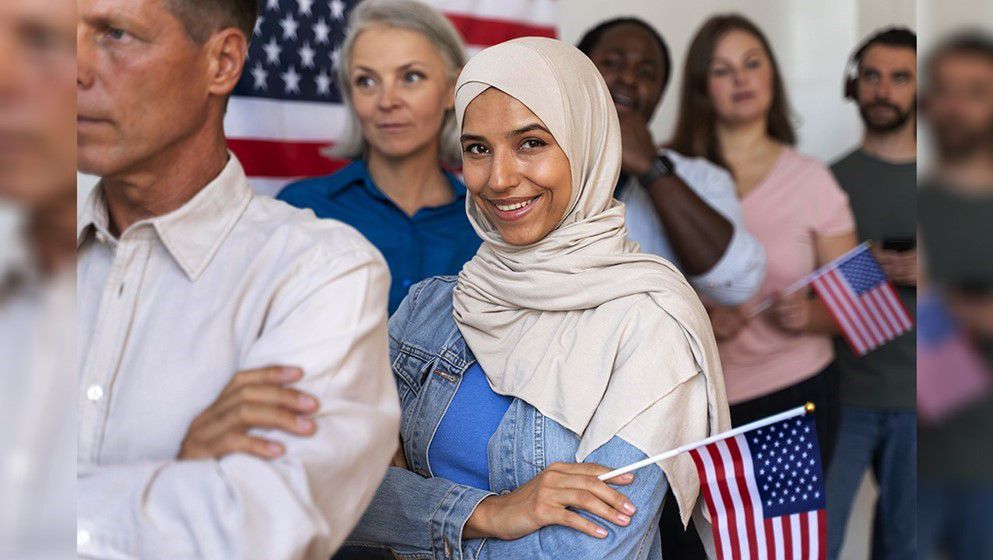 حسب آخر تعداد أمريكي ، يبلغ عدد العرب الأمريكيين 2.2 مليون.
