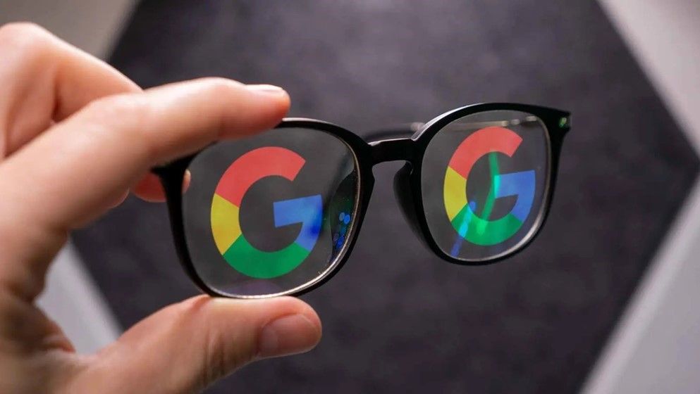 Google and Samsung to Launch “Android XR” Smart Glasses...