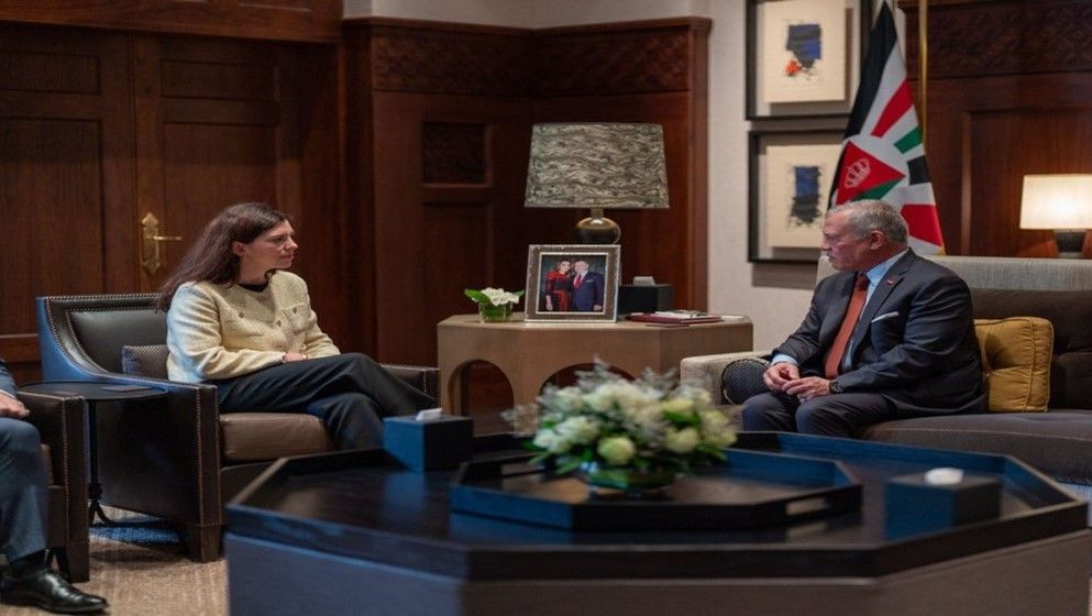 King Emphasizes Necessity of Halting Iranian Aggressions Against Jordan and Arab Nations