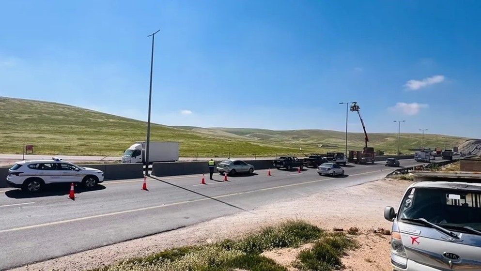 Public Works Launches Solar-Powered Lighting Project for Amman Development Corridor