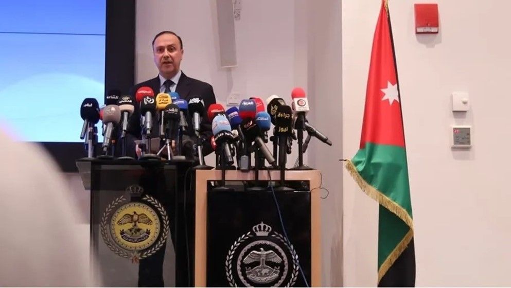 Momani: We are managing the crisis with full efficiency; our goal is to protect Jordan and mitigate repercussions