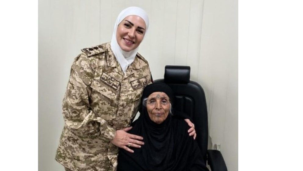 Queen Praises Jordanian Medical Achievement in Artificial Cornea Transplant for 104-Year-Old Woman
