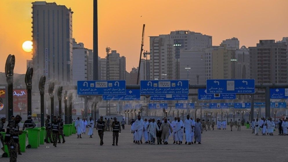 Pilgrims Flock to Mina on Day of Tarwiyah - Jordan News | Latest News from ...