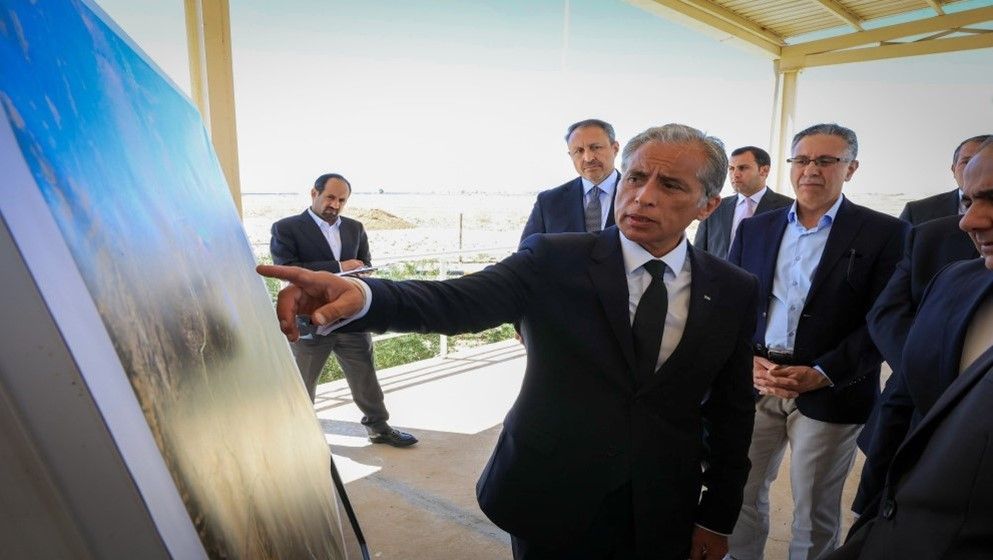 Hassan Directs Granting Incentives and Privileges to Al-Rawdah Industrial Zone