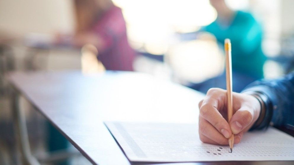Ministry of Education Calls on Tawjihi Students to Access Their Seating Numbers