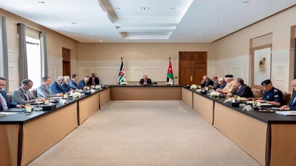 King Chairs Meeting with Heads of Authorities and Security Leaders