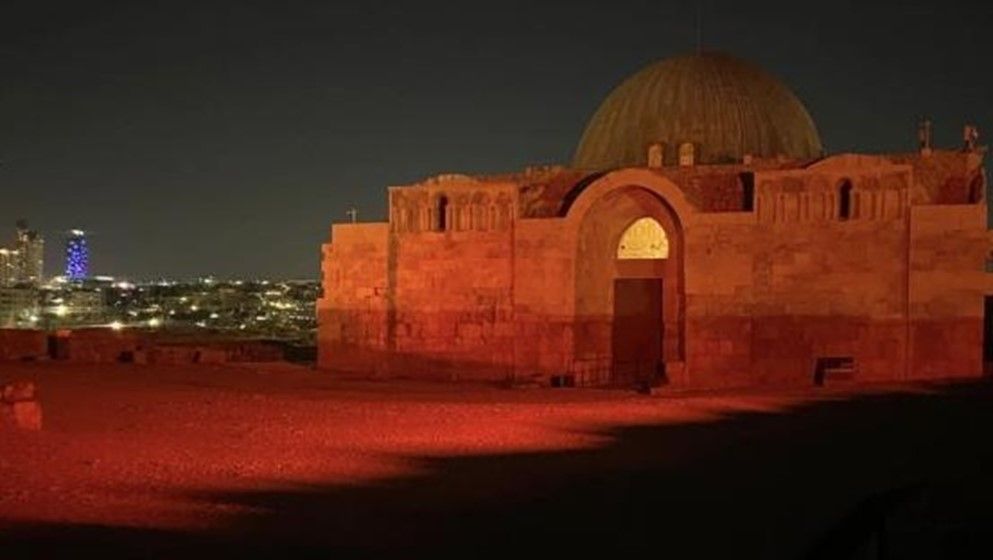 Historic and Tourist Landmarks Illuminate in Red in Support of Al-Nashama
