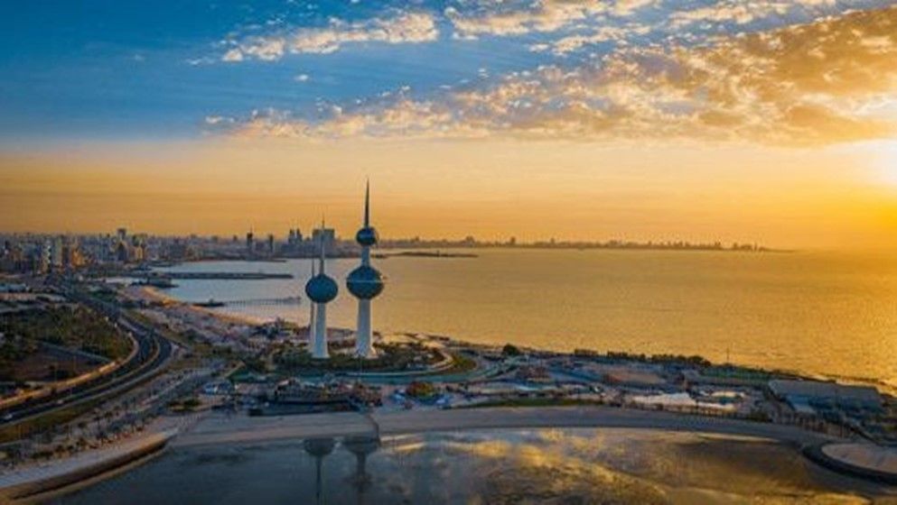 Kuwait Reports Injuries and Damage at Kuwait International Airport Following Iranian Drone Attack