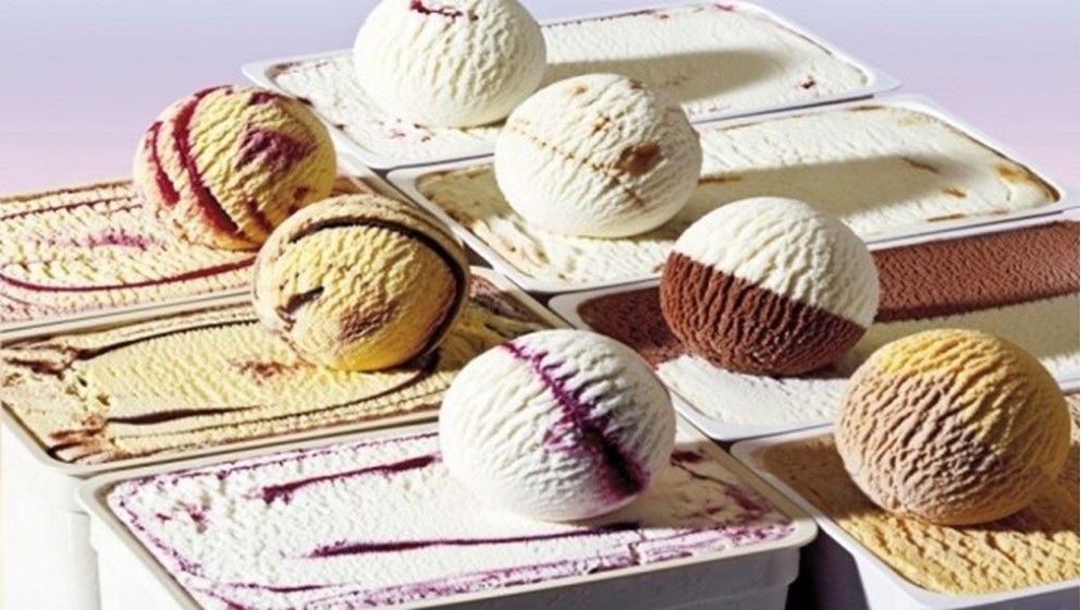 Doctor Reveals the Truth About Eating Ice Cream with a Sore Throat