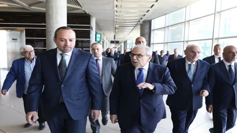 Lebanese Prime Minister Arrives in Jordan