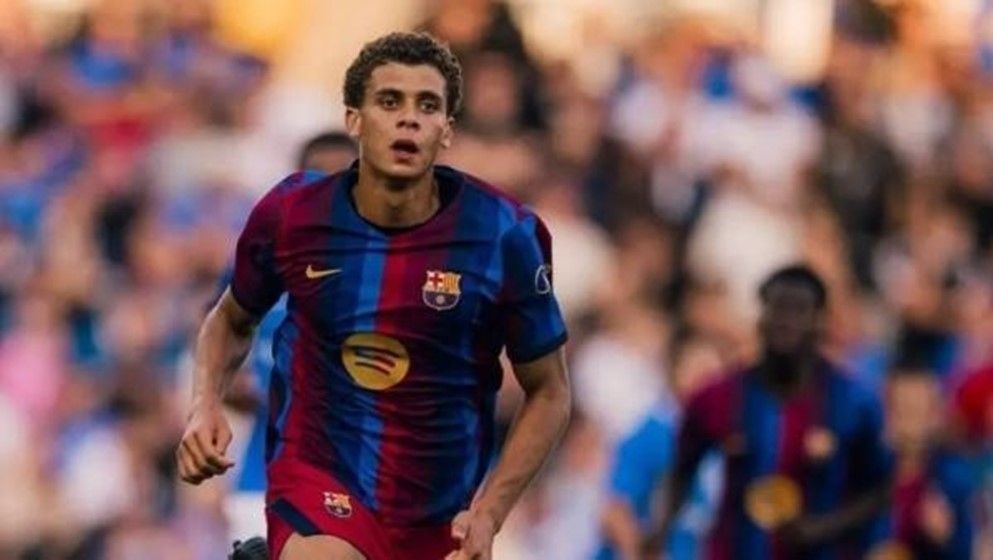 Egyptian Hamza Abdelkarim Scores His First Goal for Barcelona