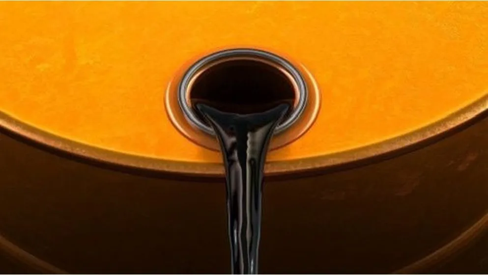 Oil Heads for Weekly Loss Despite Ongoing Iran Tensions
