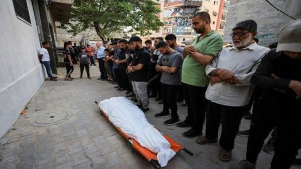 Three Palestinians Martyred in Israeli Strike in Northeast Khan Younis