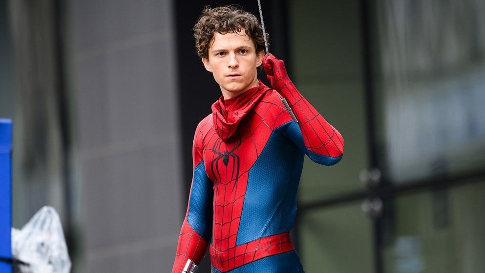 Tom Holland Becomes the Highest-Grossing Young Actor in Cinema History