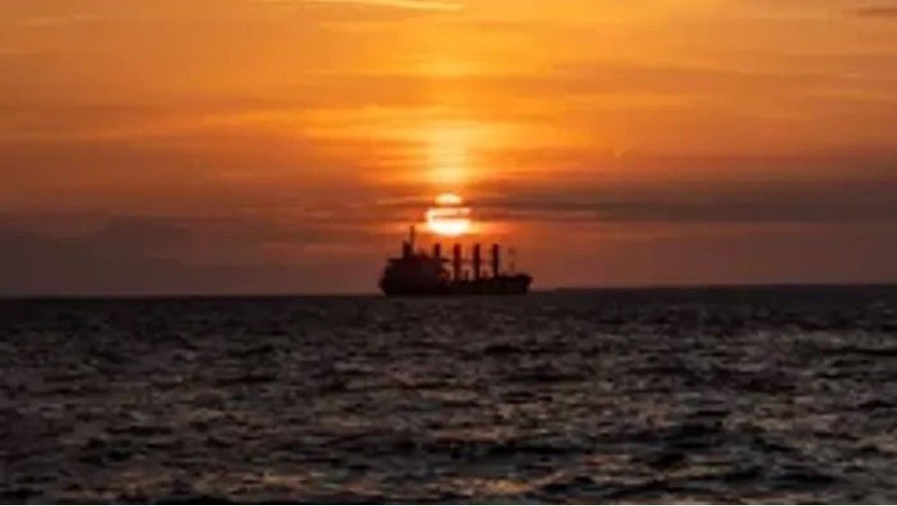 Turkey Restricts Shipping via the Dardanelles Strait to the Black Sea