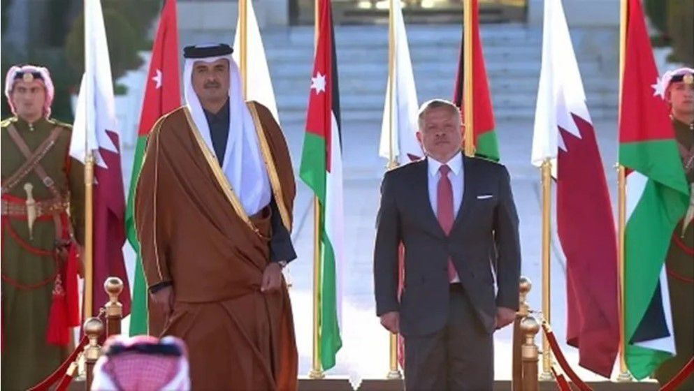 King and Emir of Qatar Hold Talks at Basman Al-Zaher Palace