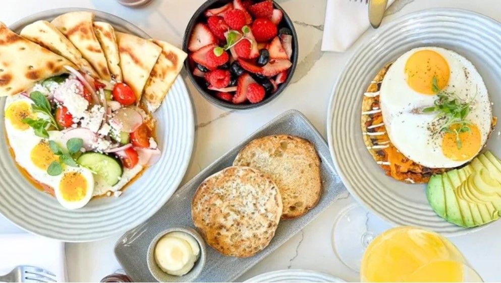 Smart Breakfast: 7 Foods That Give Your Body and Mind a Powerful Boost
