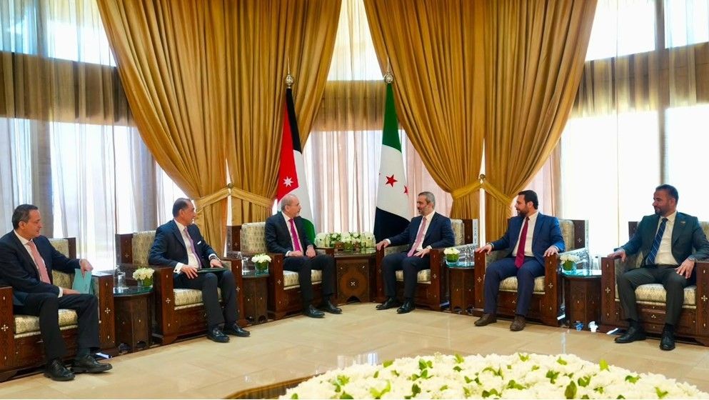 Safadi meets Sharaa in Damascus as Jordan and Syria plan October summit