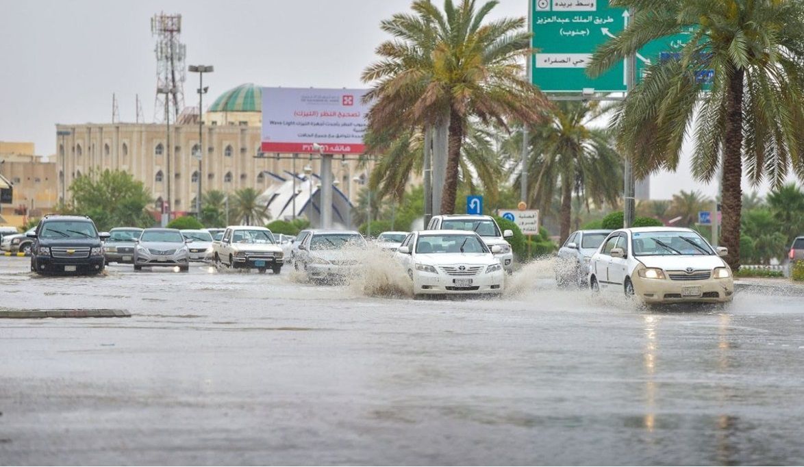 عاجل.. أمطار رعدية على الرياض والشرقية ورياح متربة بـ5 مناطق