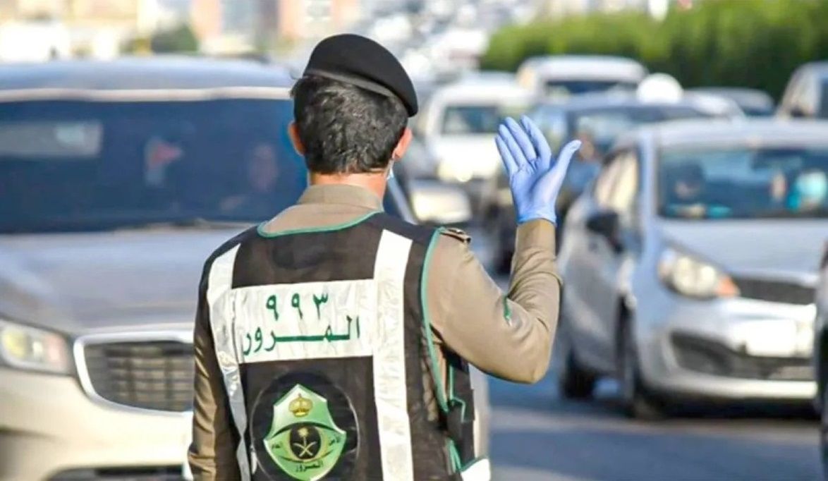 هل مسموح للمواطن السعودي استخدام سيارة بلوحات خليجية ومملوكة لشخص خليجي؟