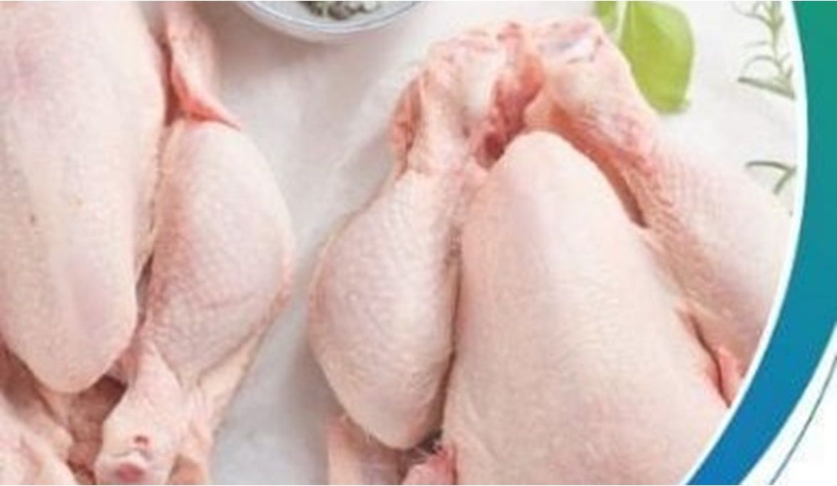 هل الدجاج النيئ يحتاج للغسل قبل الطهي؟