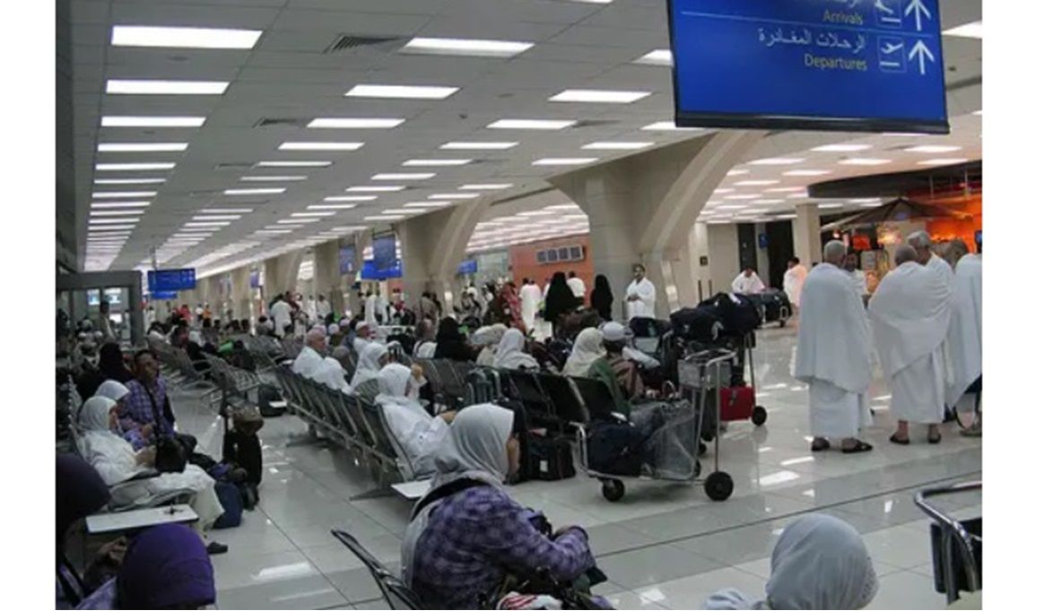 عاجل.. حقيقة صدور تعميم بإغلاق مطارات جدة والمدينة أمام رحلات الزيارة العائلية